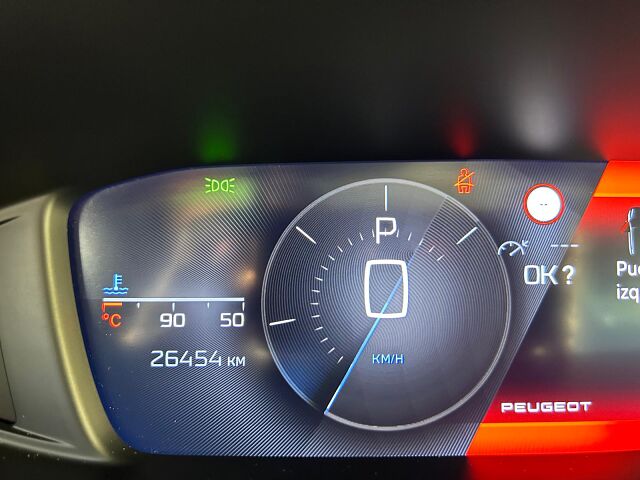 PEUGEOT 308 ALLURE 1.2 E-THP AUTO SPANISH LHD IN SPAIN 16000 MILES SUPERB 2023